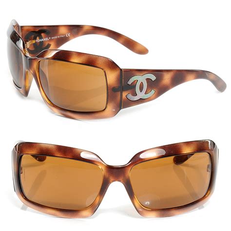 fake chanel tortoise sunglasses|chanel mother of pearl sunglasses.